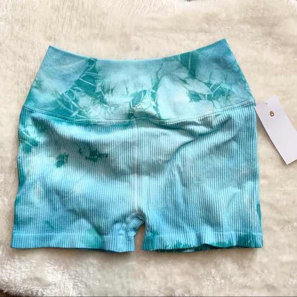 Spiritual Gangster High Waist Shorts - Picture 5 of 5